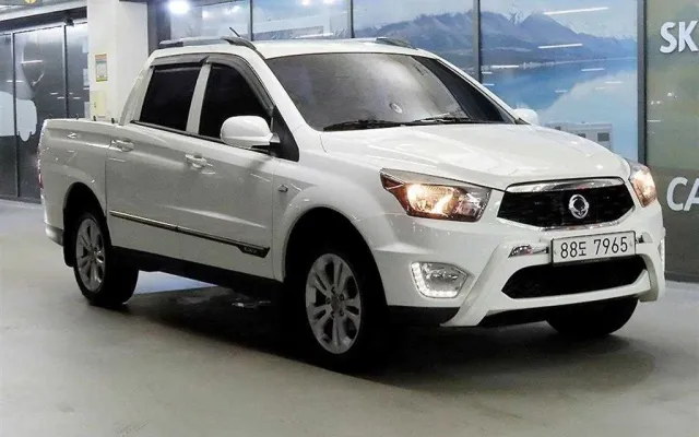 더뉴코란도스포츠 중고차 더뉴코란도스포츠 CX7(4WD) 매물 사진 1 - 2016/07 135,404km